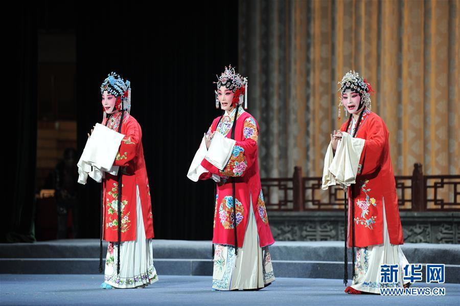 中國秦腔優(yōu)秀劇目會演在西安閉幕